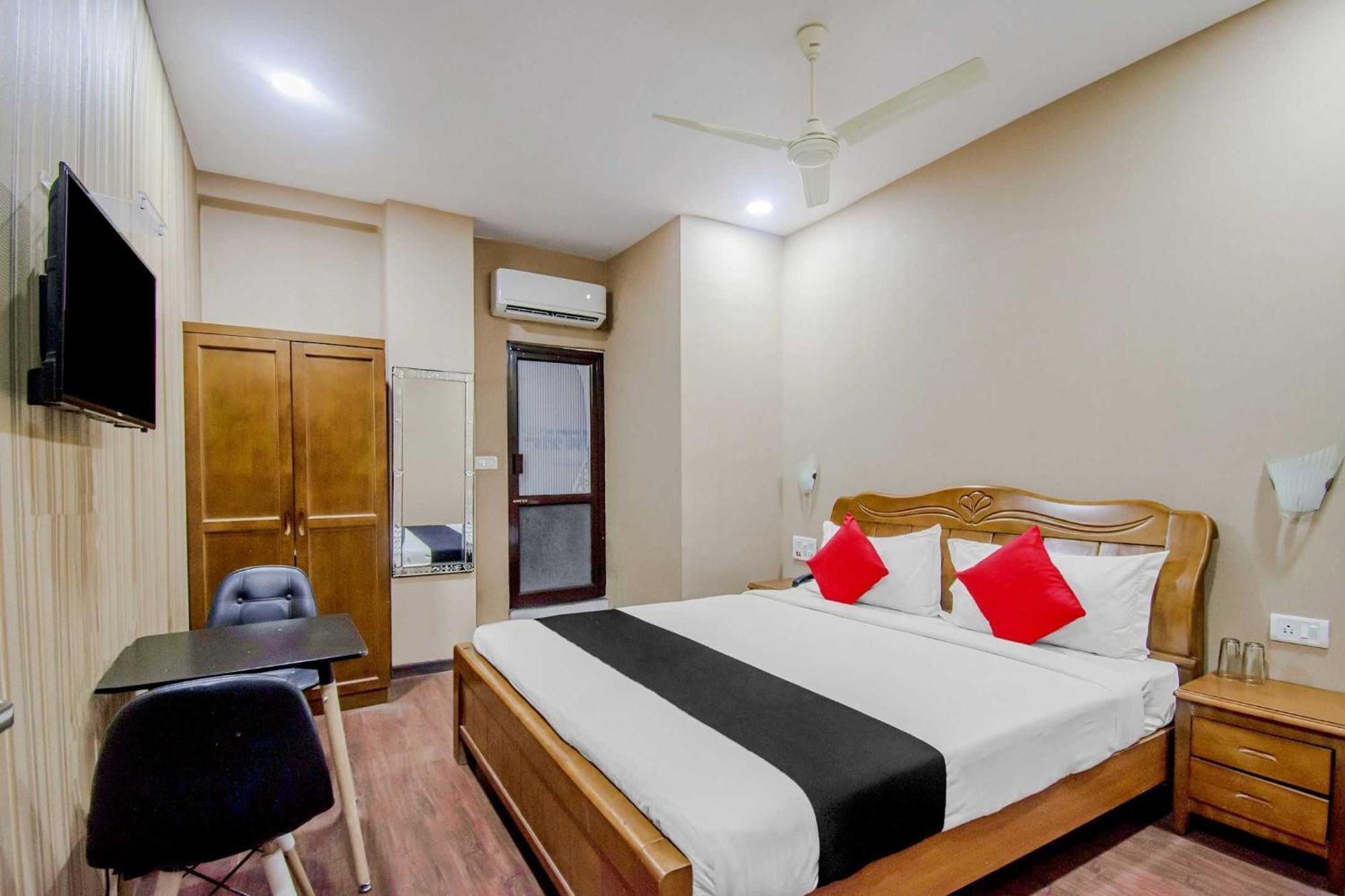 Collection O Mg Guest House Kolkata Eksteriør bilde