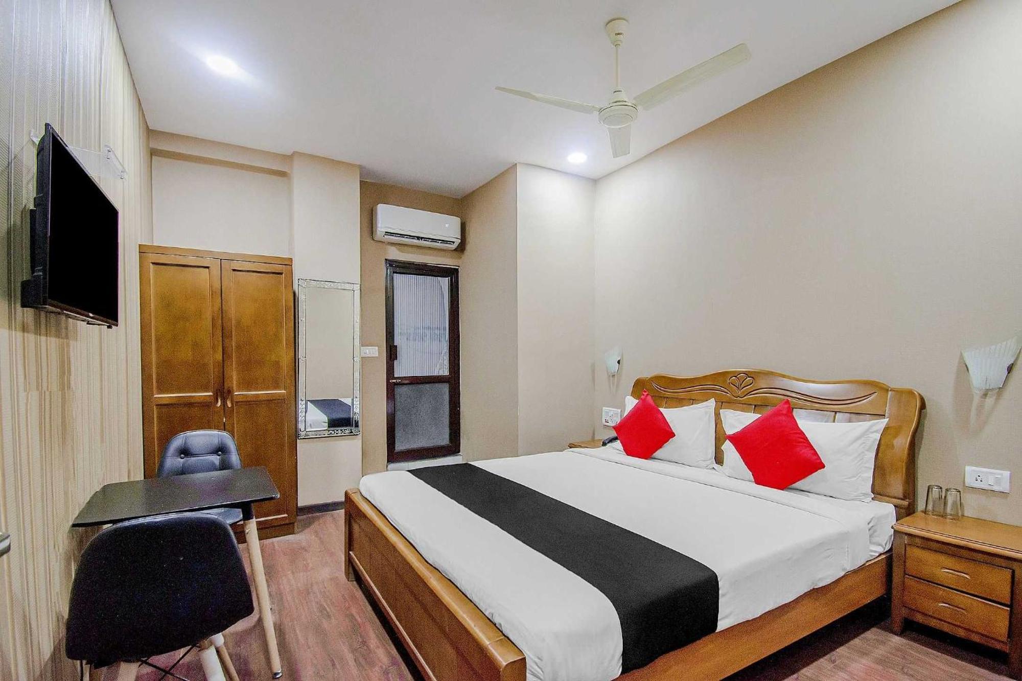 Collection O Mg Guest House Kolkata Eksteriør bilde